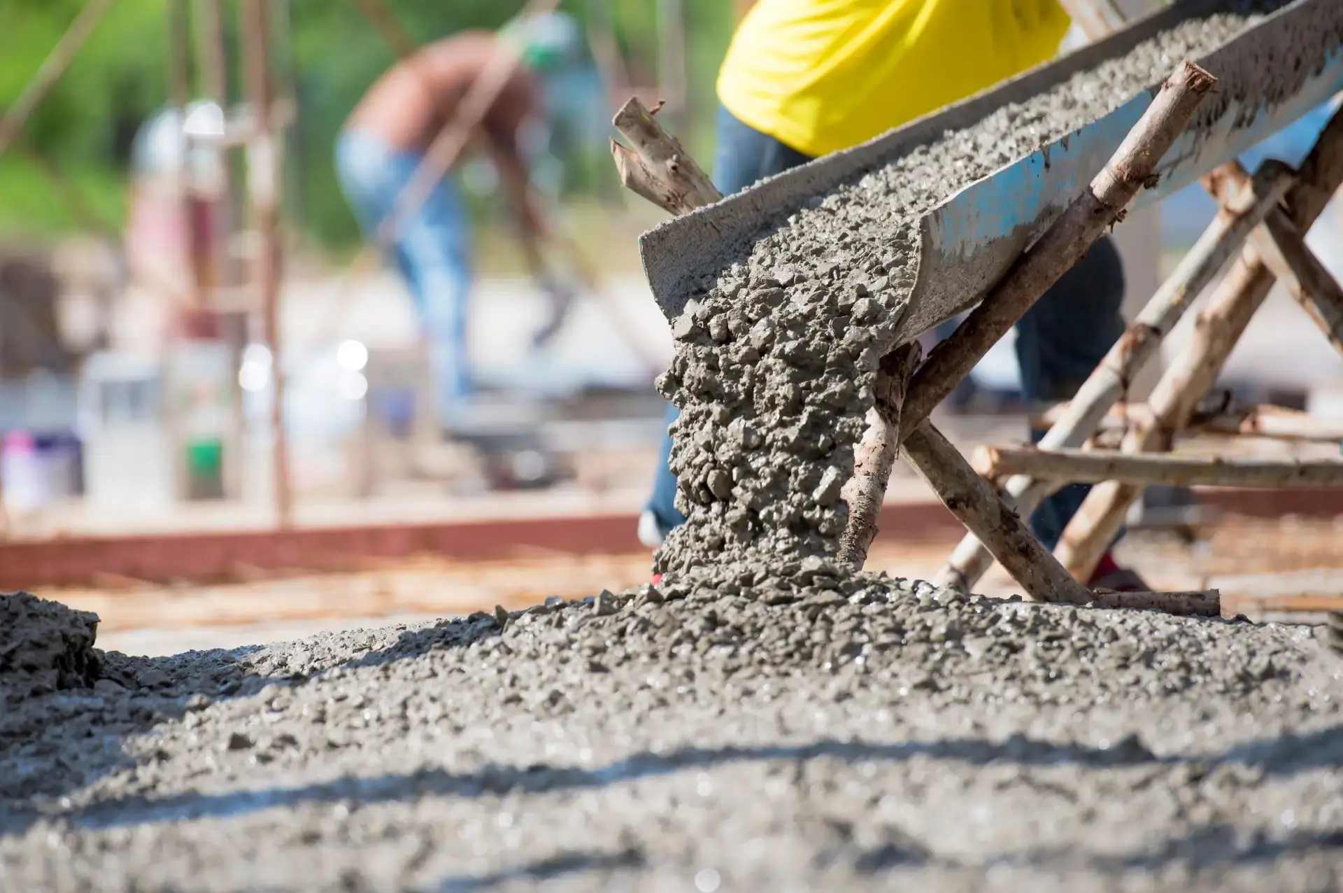 Wybieramy beton na fundament &#8211; rodzaje i zastosowania